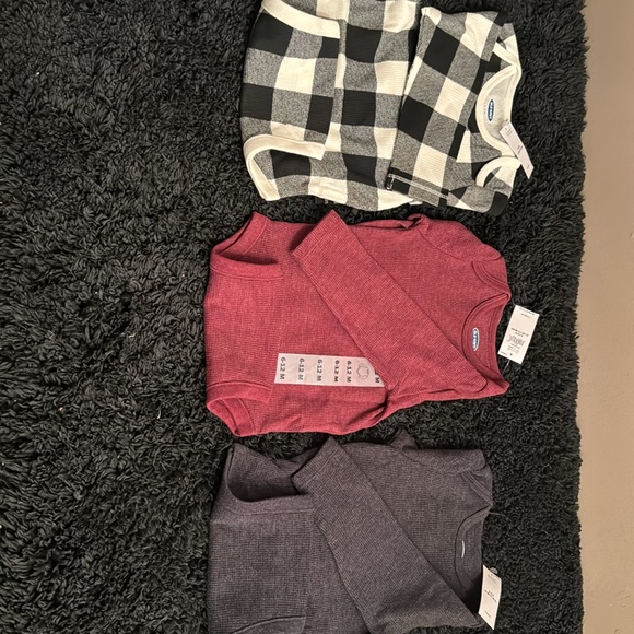 Long sleeve baby onesie bundle - Picture 2 of 7